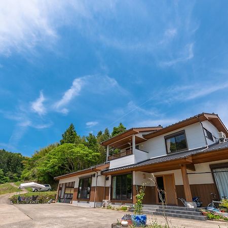 Share Creative&Bed Adonoan Guest House Takeo Exterior photo